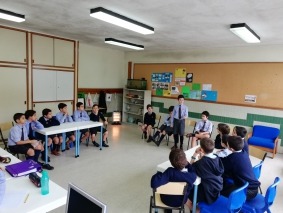 Debate sobre a emigra&ccedil;&atilde;o 6b2