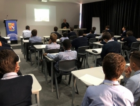Confer&ecirc;ncia Jesu&iacute;tas - 8&ordm; ano 1